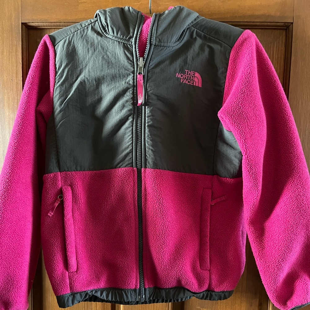 Girls North Face Denali full zip hooded fleece - Medium (10/12)